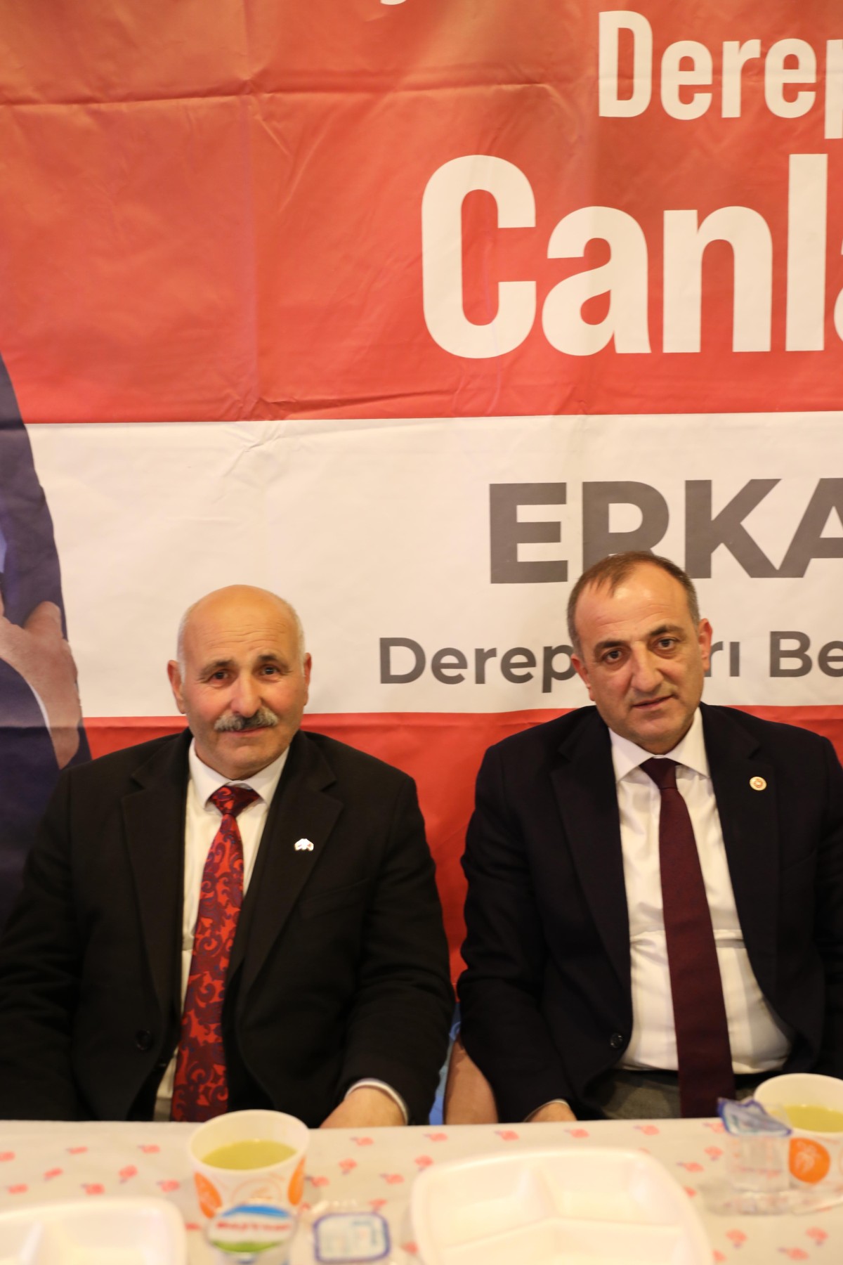 Milliyetçi Hareket Partisi  Derepazarı Belediye Başkan Adayı Erkan Köse'nin Düzenlediği İftar Yemeğine Yoğun İlgi.